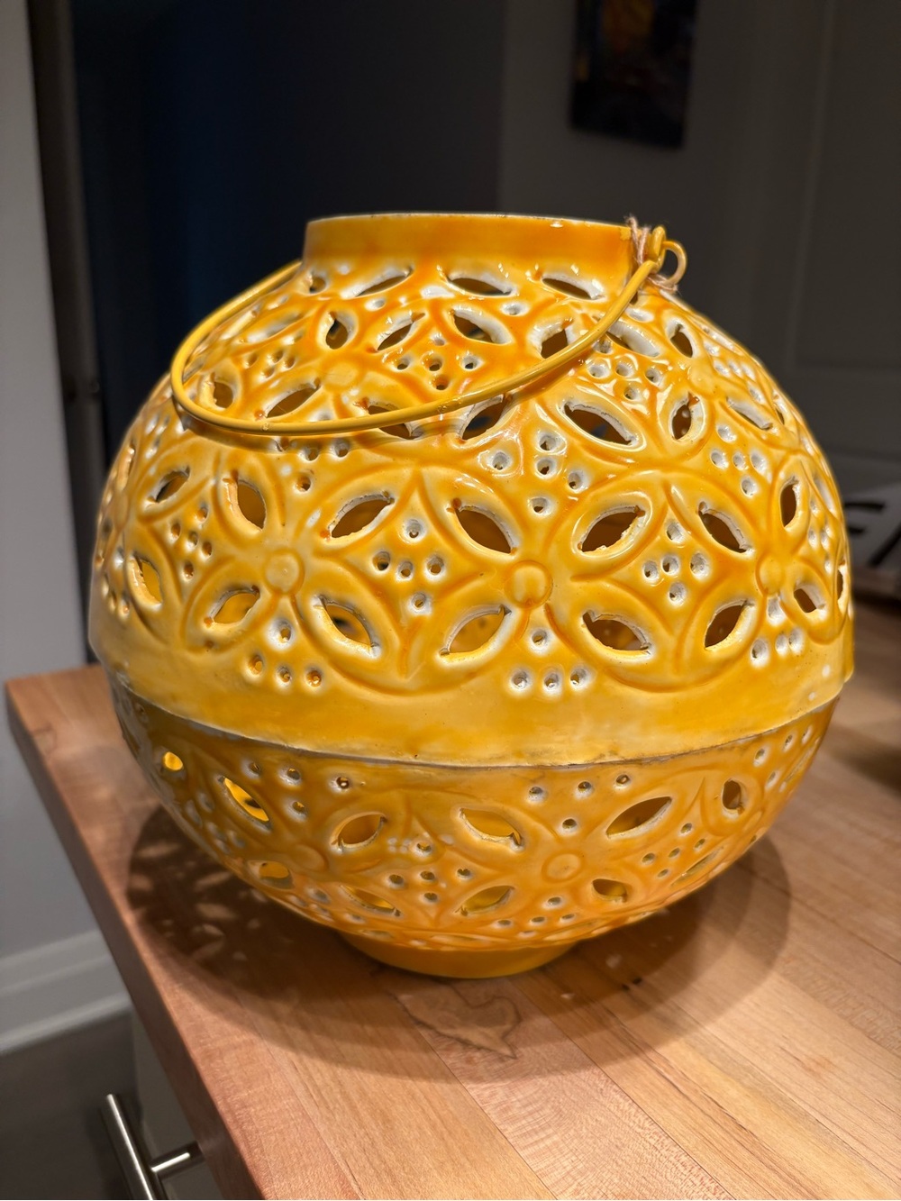 Decorative Ceramic Lantern - Yellow